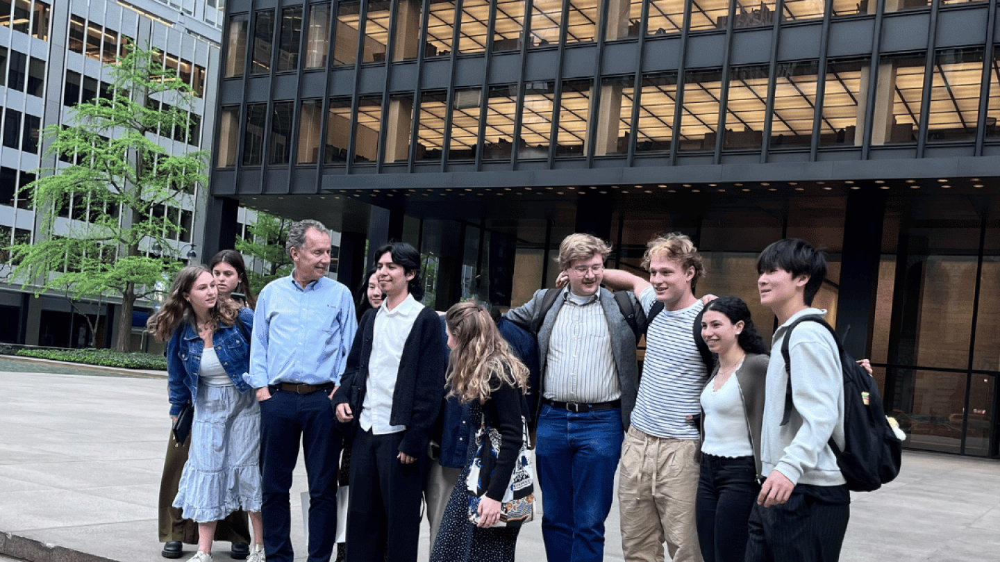 Prof. Neumann Brings Modern Architecture Seminar to NYC | History of ...